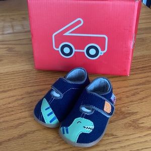 NEW See Kai Run Cruz II Navy Dino, Size 4